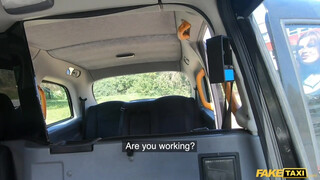 Fake Taxi - Sabien DeMonia a hatalmas mellű ribi