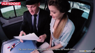 Fucked In Traffic - Cindy Shine keményen megdugva