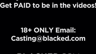 BLACKED - Penny Barber élvezi a hatalmas faszt