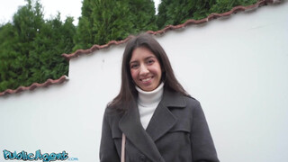Public Agent - Katty West rámarkol a faszra