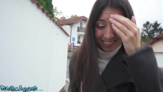 Public Agent - Katty West rámarkol a faszra
