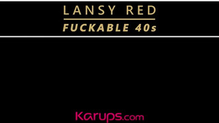 Lansy Red a szexi 40 éves milf