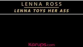Lenna Ross izgatja a seggét