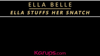 Ella Belle maszturbál