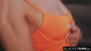 BlackedRaw - Sydney Cole és a csoki fallosz
