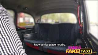 Female Fake Taxi - Nathaly Cherie a hatalmas tőgyes taxis csajszi
